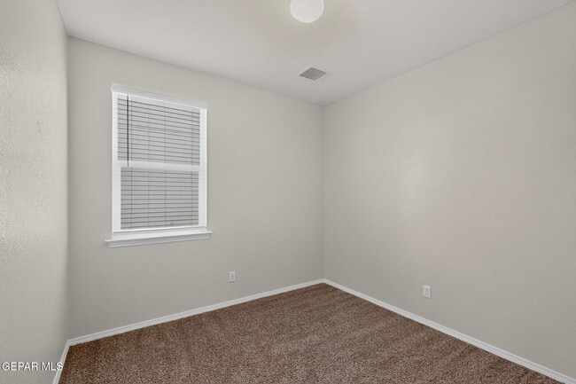 Building Photo - 12621 Cono Norte Dr