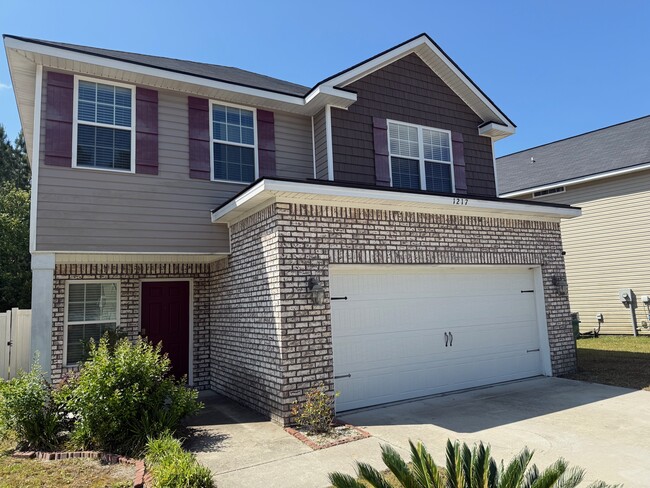 Primary Photo - 1217-1217 Cypress Fall Cir