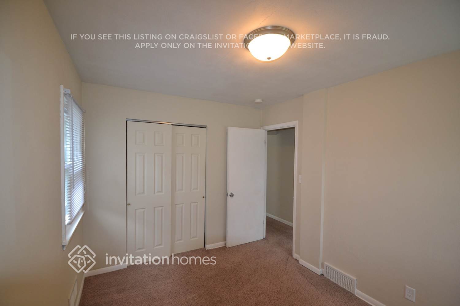 Building Photo - 4016 5th Ave S