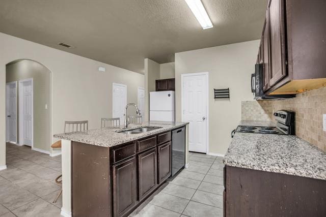 Building Photo - 2049 Meadow View Dr