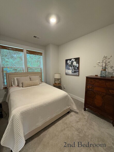 Building Photo - 63 Millside Cir