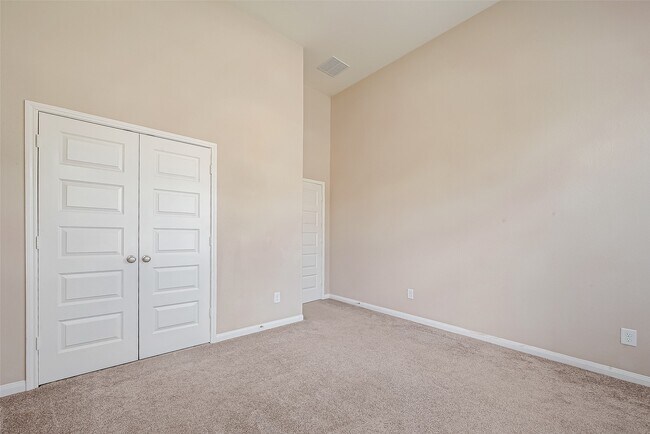 Building Photo - 22019 Flashing Ridge Dr