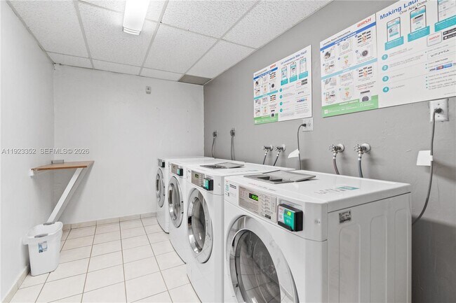 Building Photo - 7135 Collins Ave