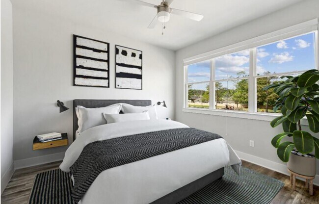 Building Photo - 13588 Ella Blvd