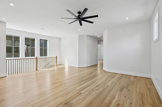 Building Photo - 85 Brookwood Terrace