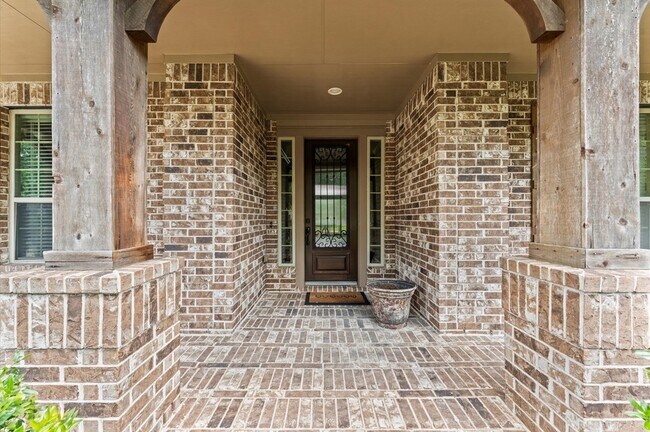 Building Photo - 10 Cayuga Pond Ct