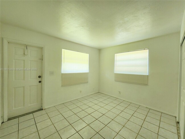 Building Photo - 2248 NW 59th Terrace