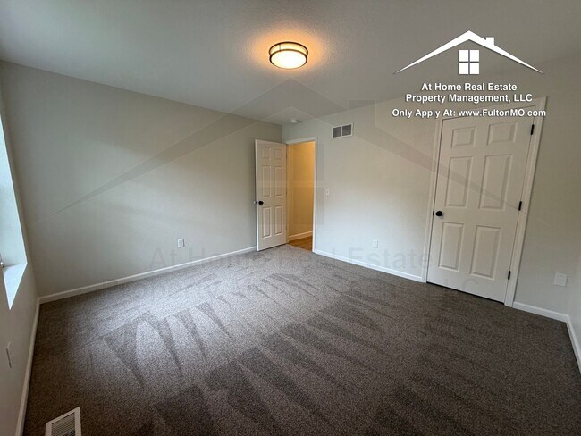 Building Photo - 1011 Greystone Ct