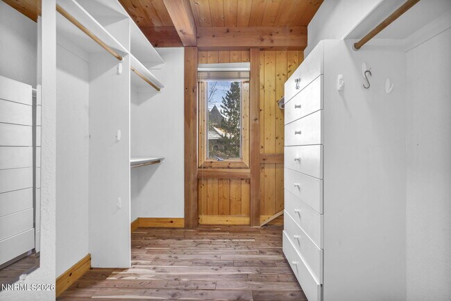 Building Photo - 54 Bennington Ct