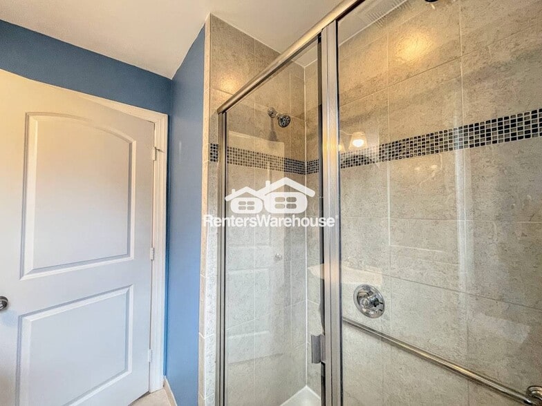 Building Photo - 3560 Norland Ct