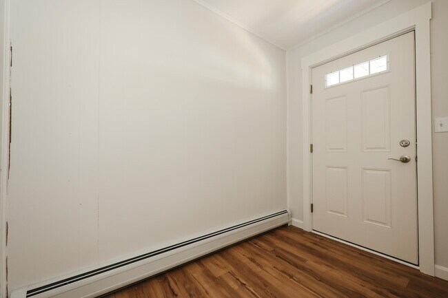 Building Photo - 9 Granite Ave