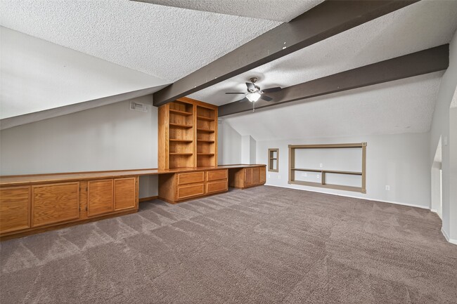 Building Photo - 12811 Ashford Meadow Dr