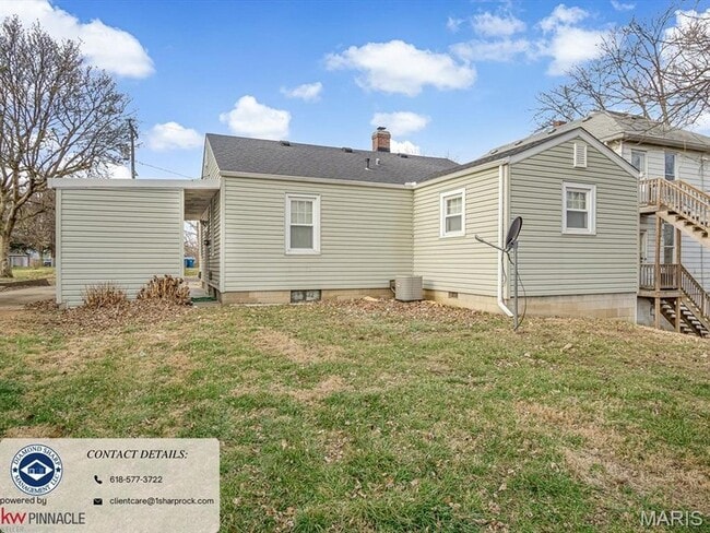 Building Photo - 216 S Chestnut St