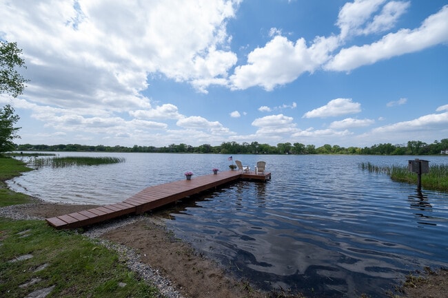 Building Photo - 8564 Lincoln St