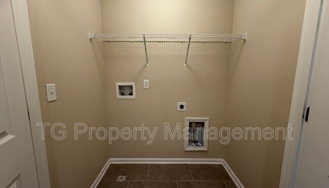 Building Photo - 11792 Junegrass Rd