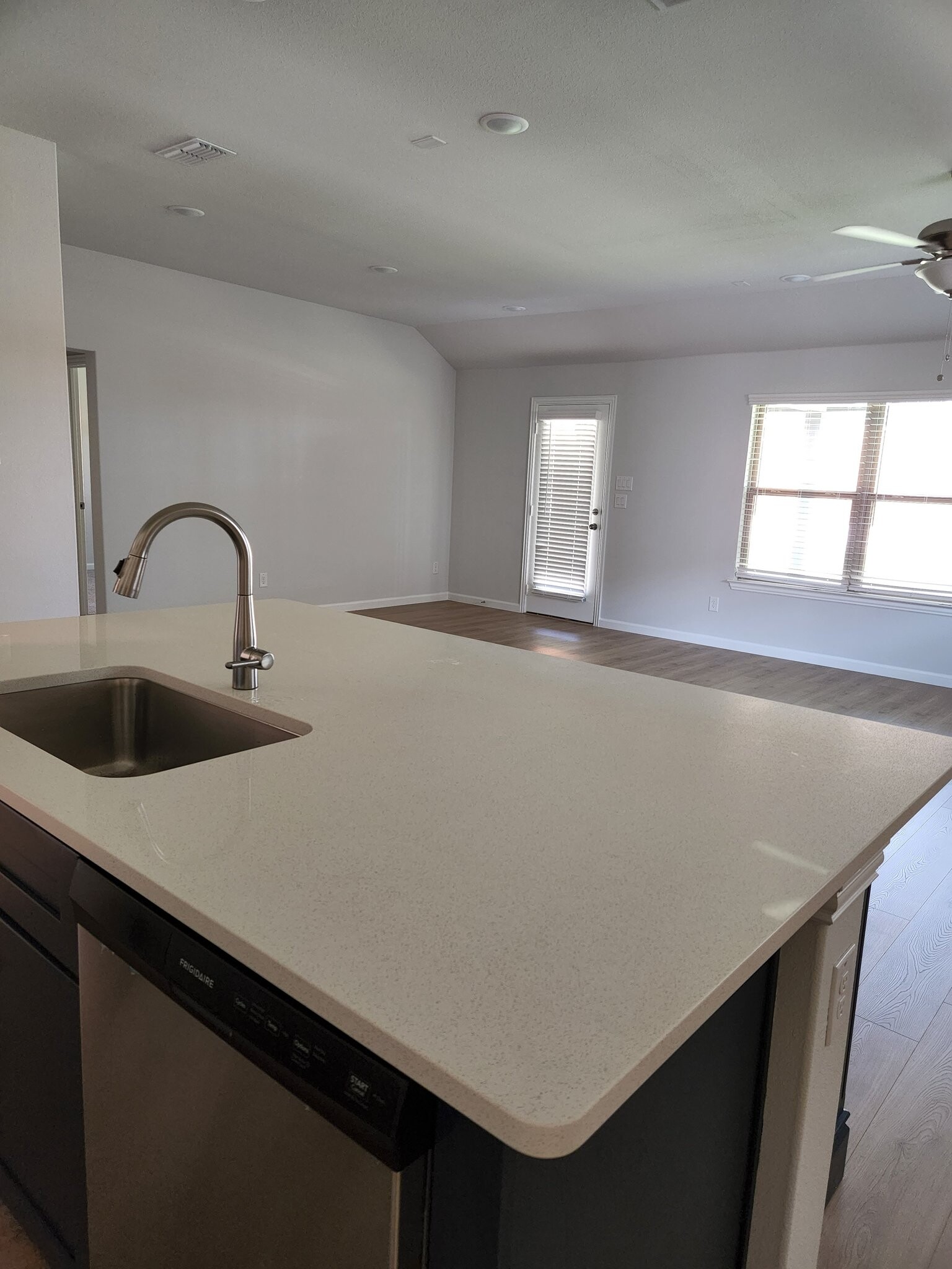 Building Photo - 2043 Atlantic Ave