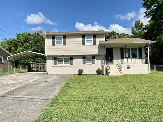 Building Photo - 3704 Timbercrest Dr NW