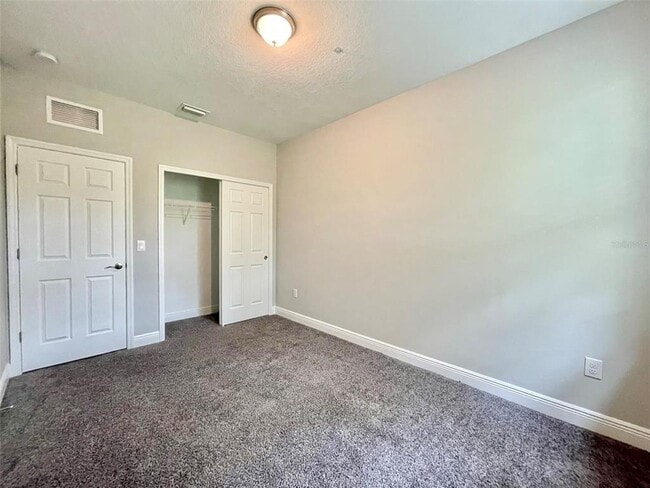 Building Photo - 2820 Grand Kemerton Pl