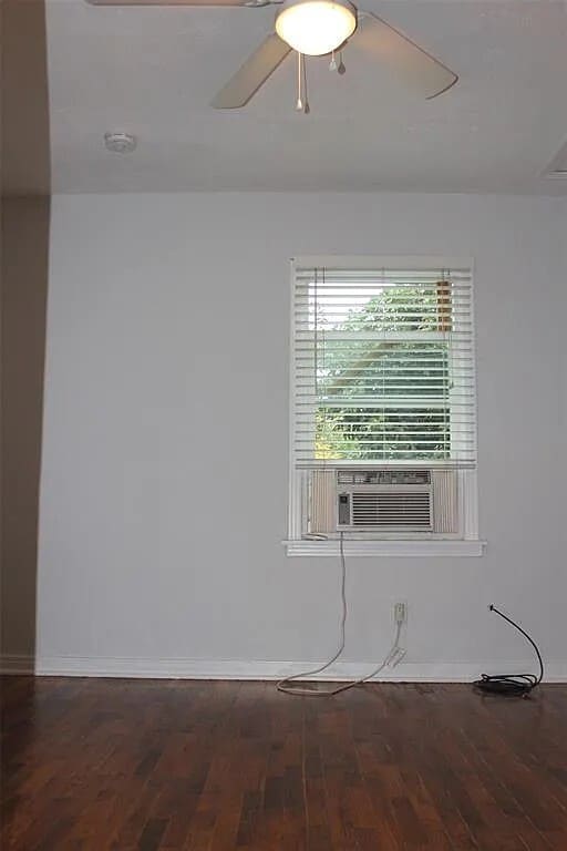 Bedroom - 319 Moody St