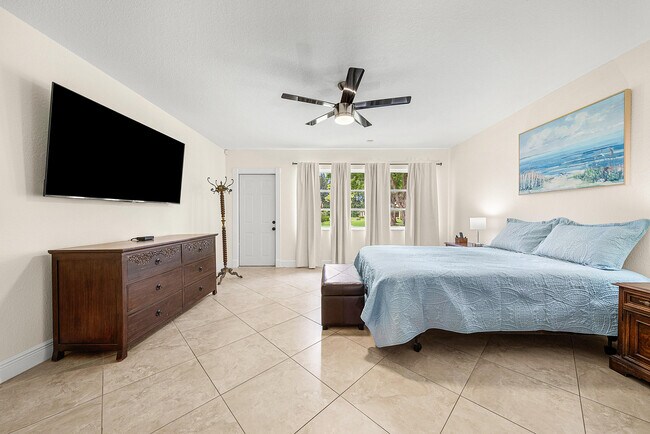 Building Photo - 13990 Nesting Way
