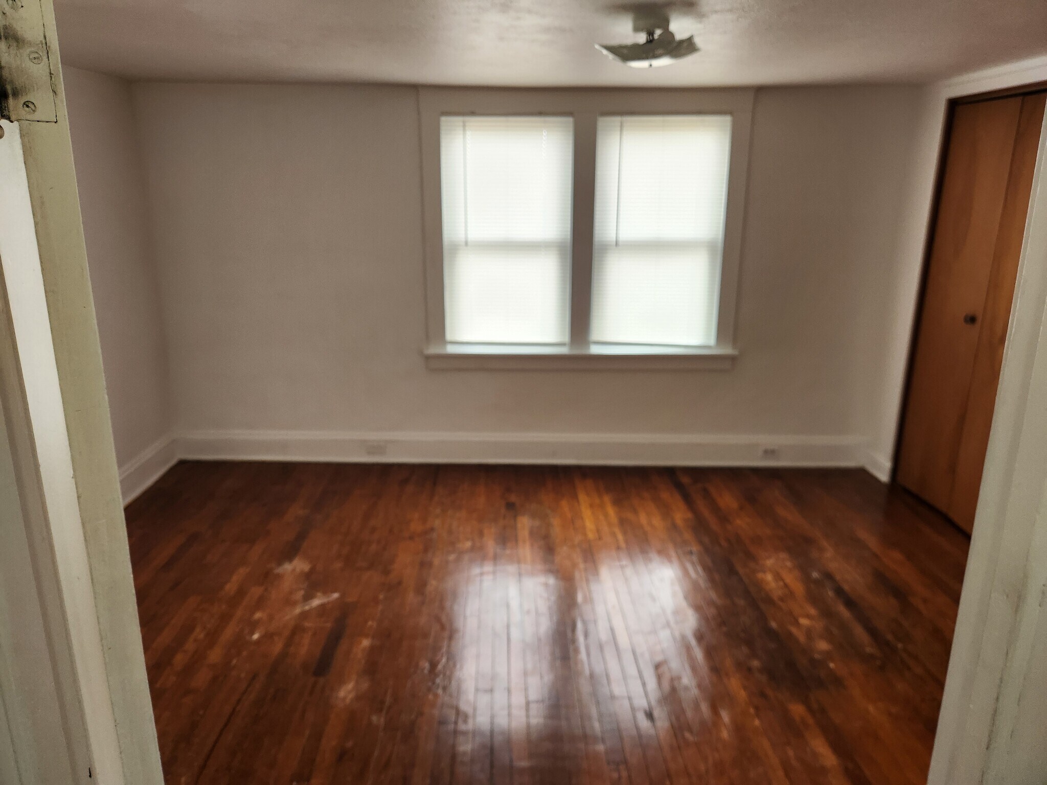 Building Photo - 4648 W 149th St