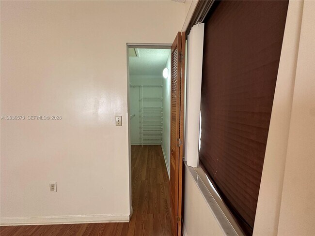 Building Photo - 8999 SW 123rd Ct