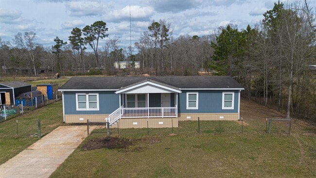 Building Photo - 15933 W Relza Dr