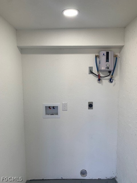 Building Photo - 11298 Summerwinds Ct