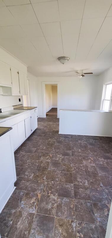 Building Photo - 104 Drugstore St