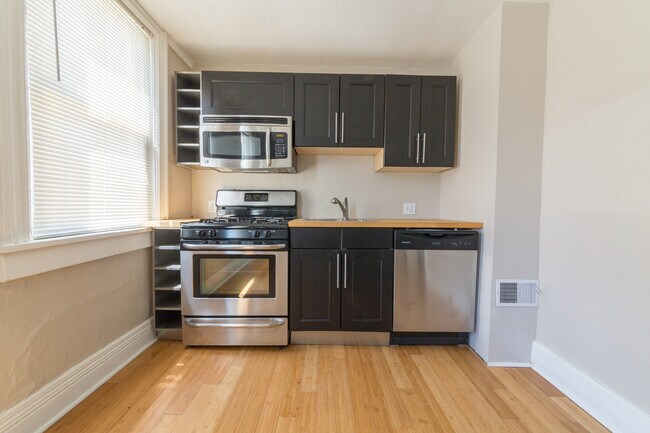 Building Photo - 1929 Arlington Ave