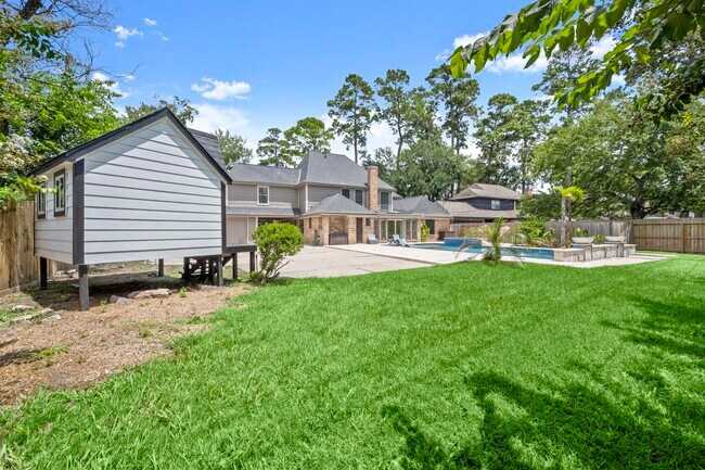 Building Photo - 17627 Macrantha Dr