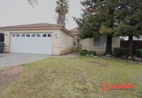 Building Photo - North Bakersfield 3 Bed + Den | Spacious Yard