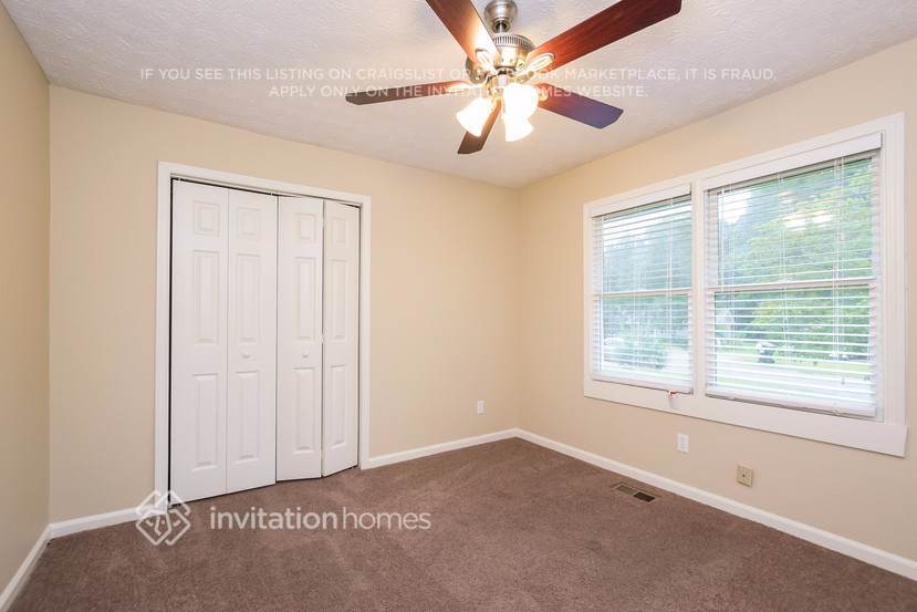 Building Photo - 2396 Shire Ct