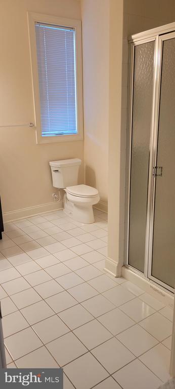 Building Photo - 1 N Commerce Square