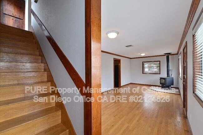 Building Photo - 1535 Meade Ave