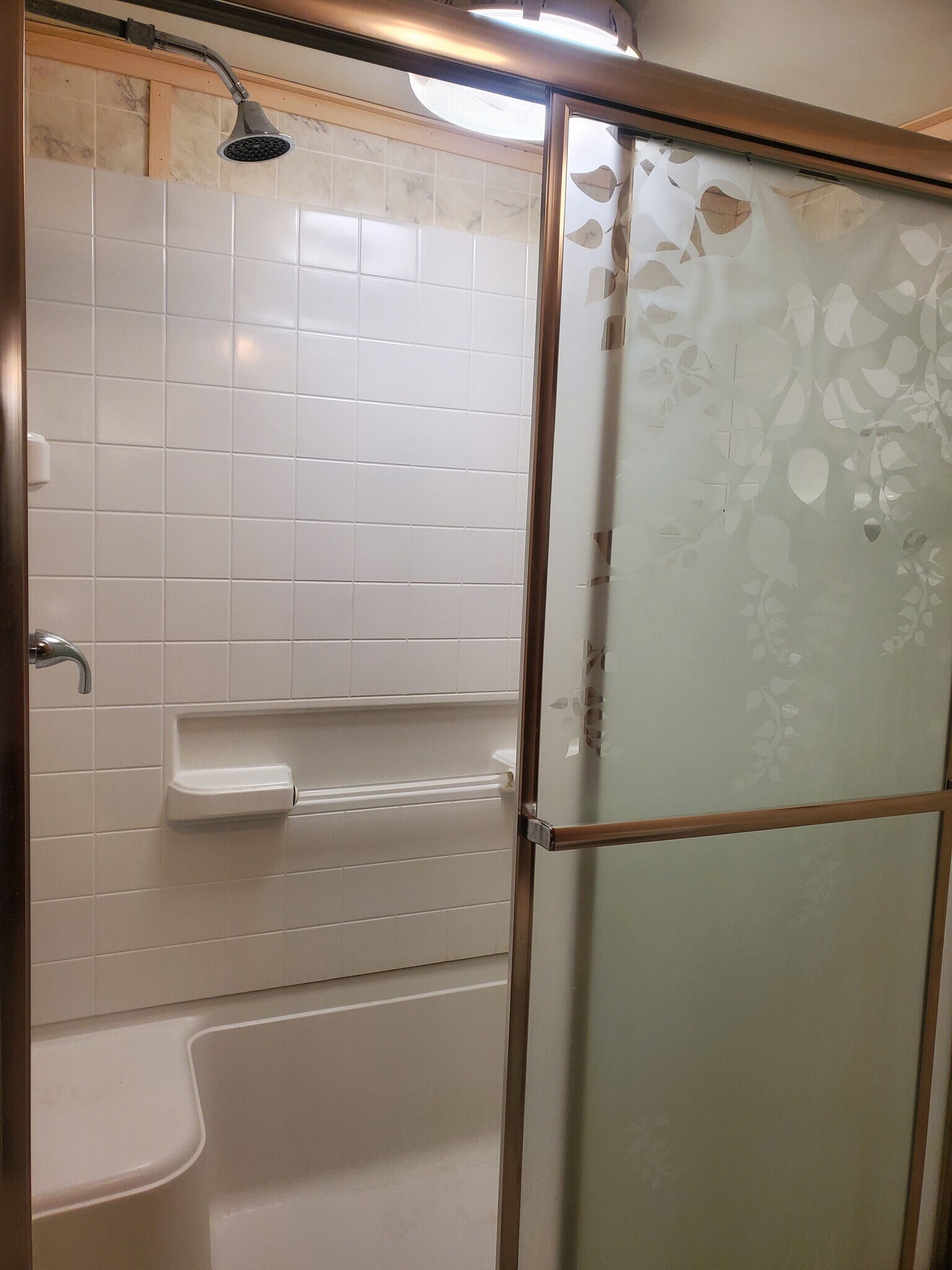Master bedroom shower - 9829 Liberty Rd