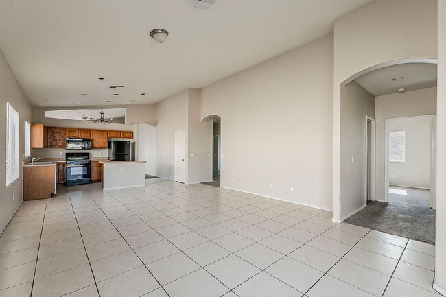 Building Photo - Home for rent