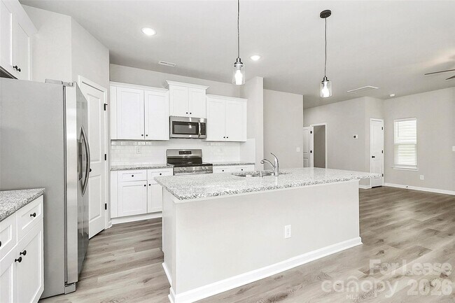 Building Photo - 8208 Stonemere Ln