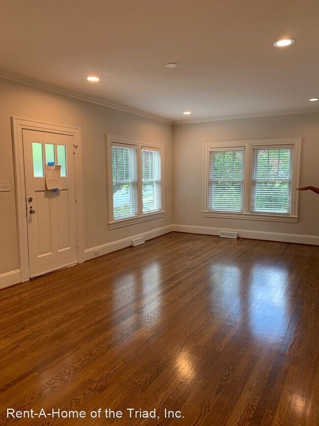 Building Photo - 2 br, 2 bath House - 301 Kensington Road