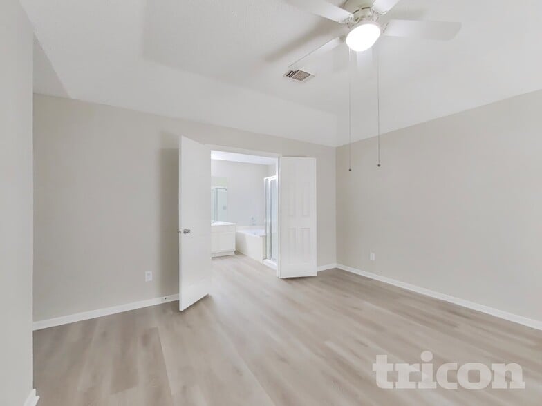 Building Photo - 13830 Keyworth Dr