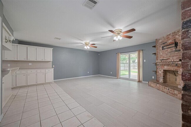 Building Photo - 9711 Mackworth Dr