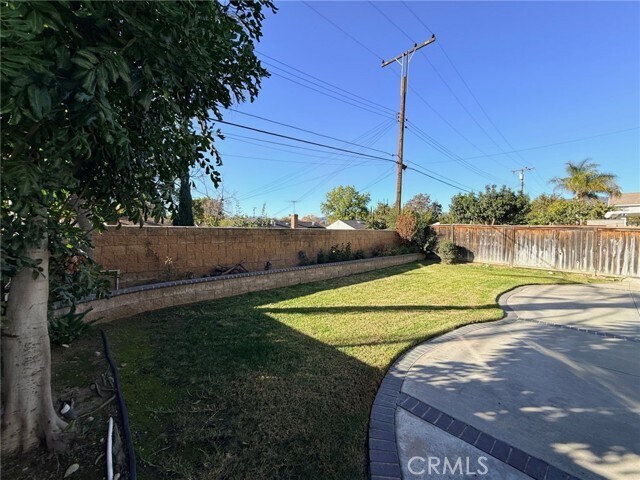 Building Photo - 2827 Providence Way