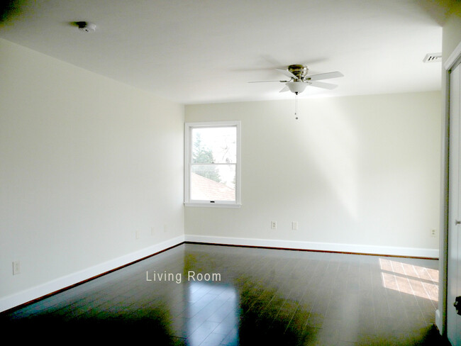 Living Room - 444 Walnut Ave SE