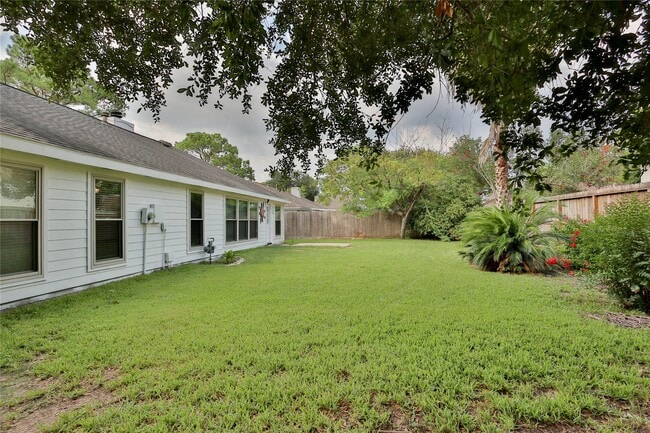 Building Photo - 7110 Yardley Dr