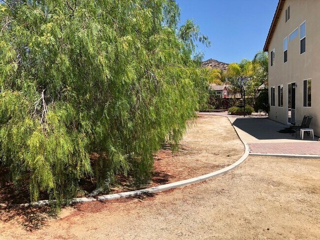 Building Photo - 24829 River Oak Ct