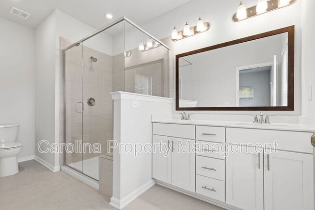 Building Photo - 10138 Hemingway Pl