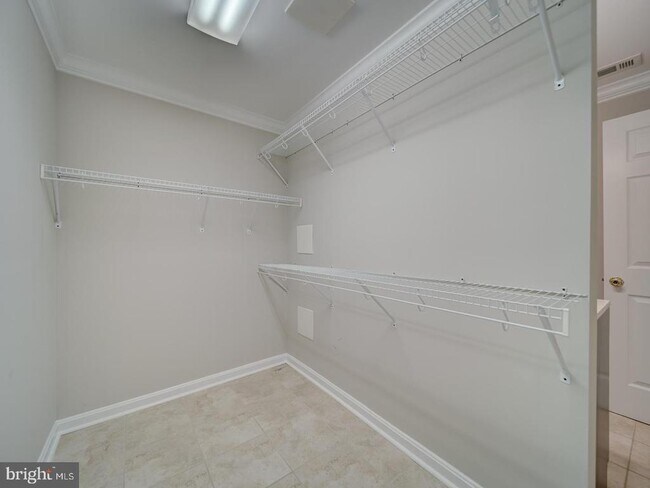 Building Photo - 6311 Hot Spring Ln