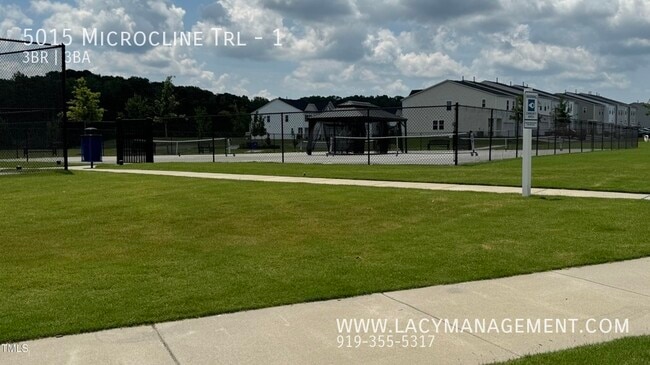 Building Photo - 5015 Microcline Trl