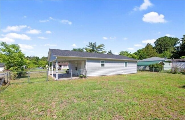 Building Photo - 6513 Amanda Cir