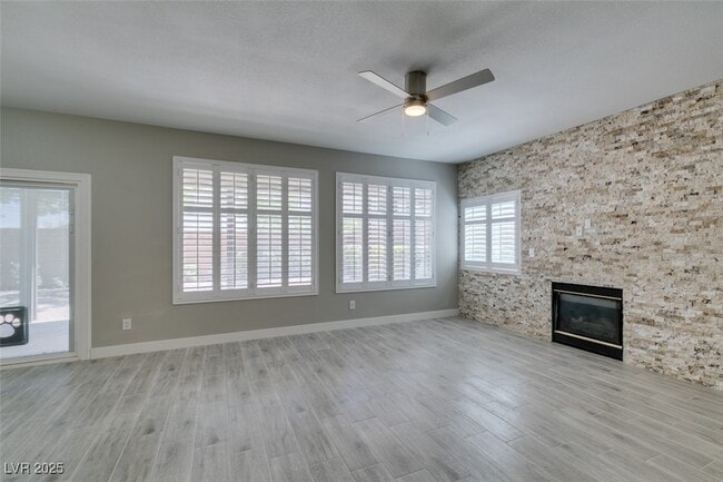 Building Photo - 2452 Silver Blossom Ln